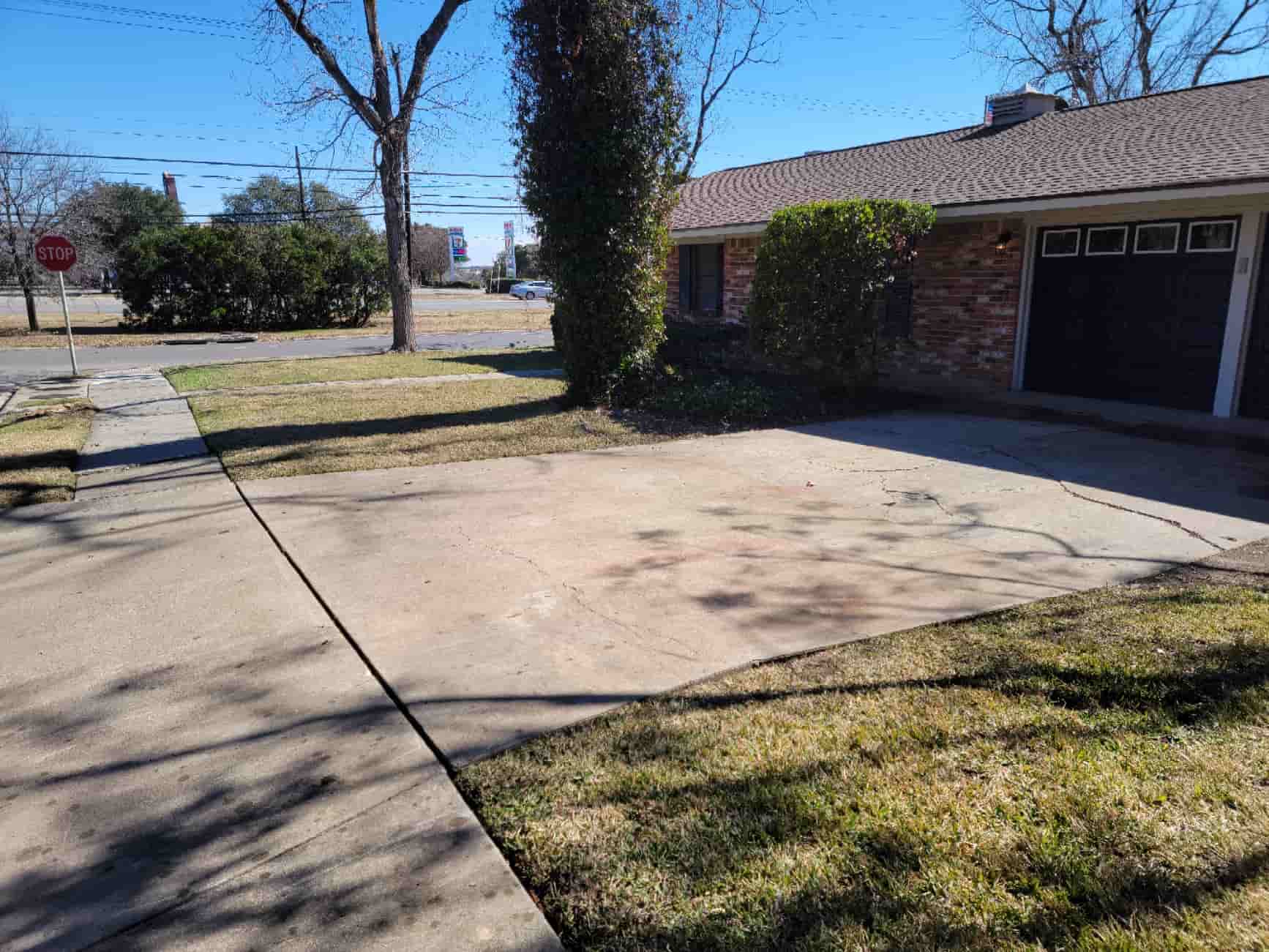 a clean driveway